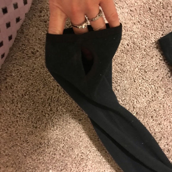 North face jacket W/thumbholes - Picture 8 of 8